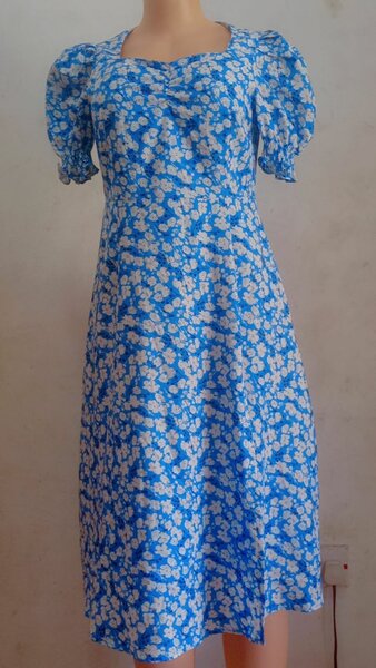 Ladie  straight dress