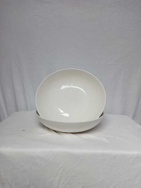 Grandes assiettes en céramique