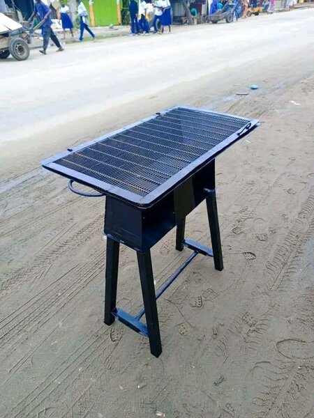 Barbecue charbon extérieur