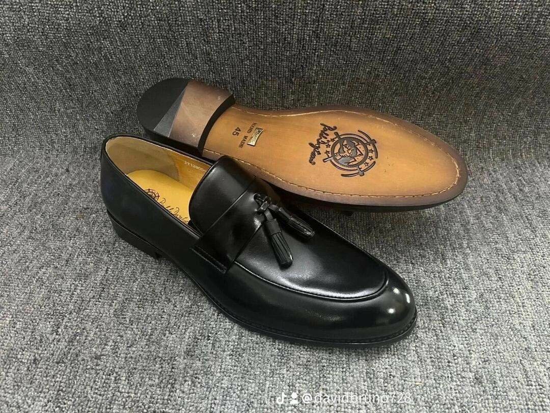 Paires de soulier en Cuir