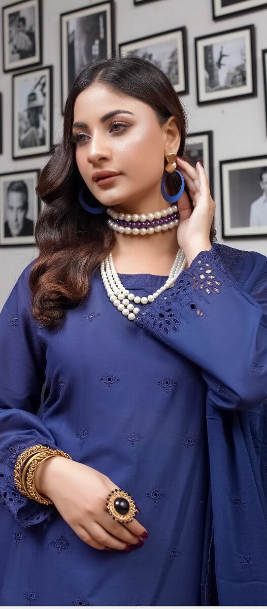 Lawn Embroidered  Chicken Kari Shirt with Trouser ( Unstich)