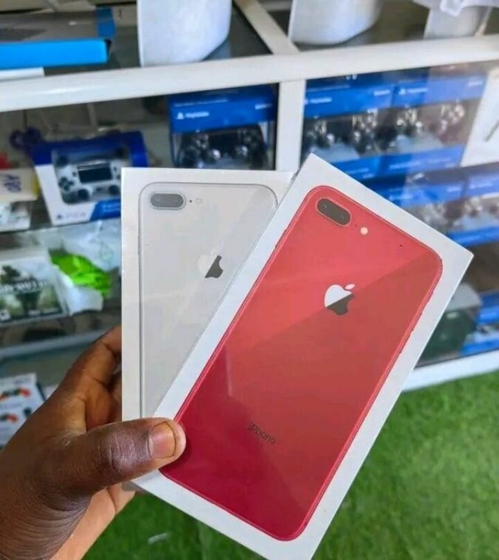 iPhone 8 Plus Rouge Neuf