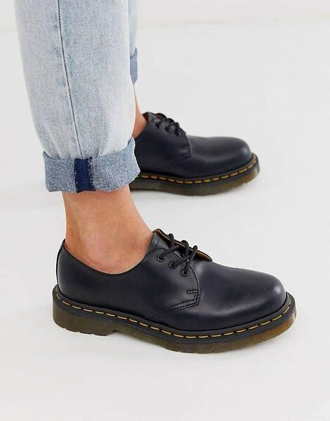 Dr Martens low