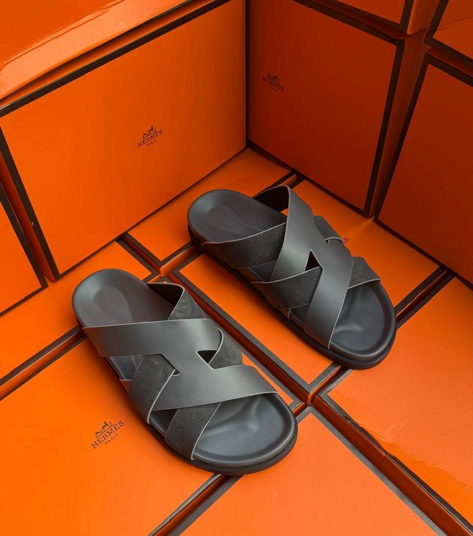 Sandales en cuir luxueuses