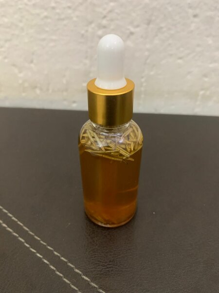 Huile capillaire nourrissante bio