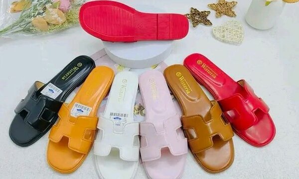 Sandales décontractées colorées