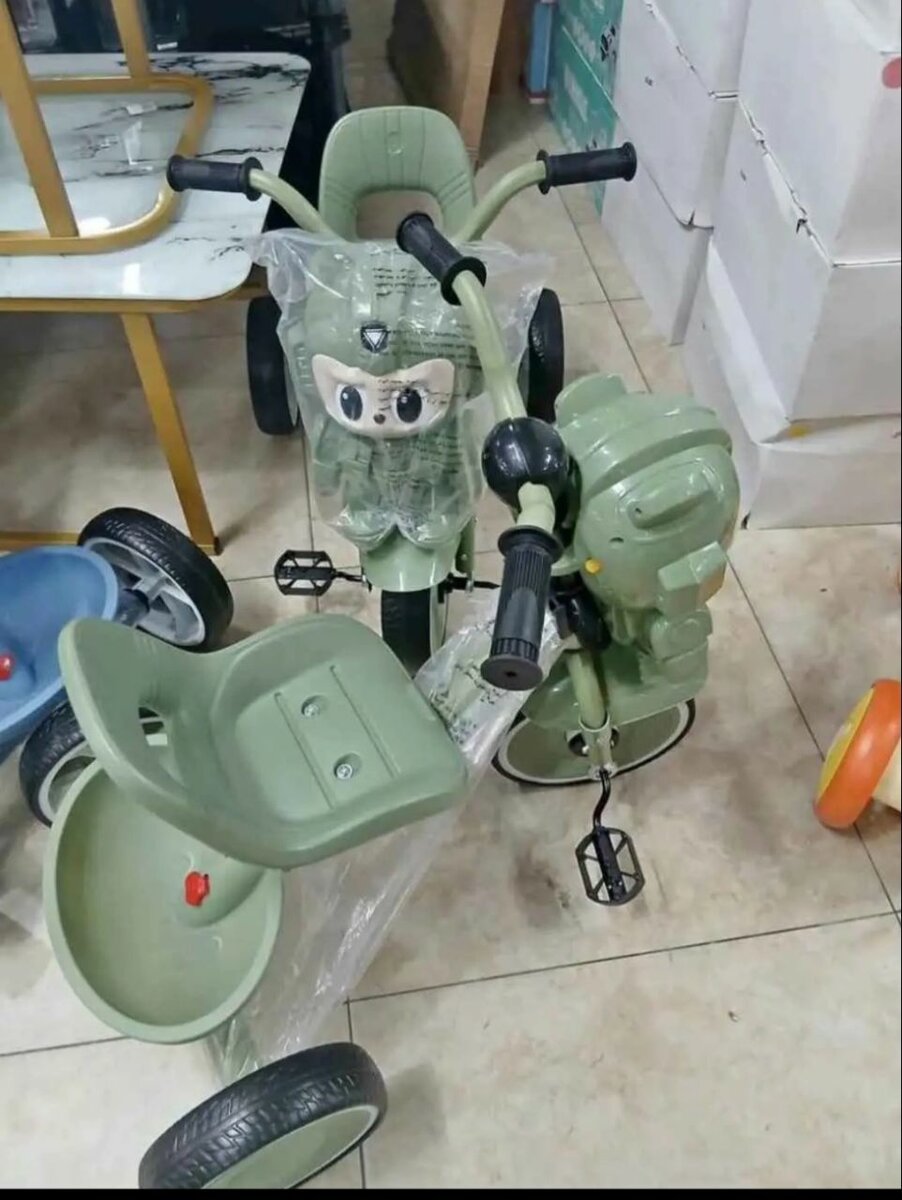 Tricycle Enfant Coloré