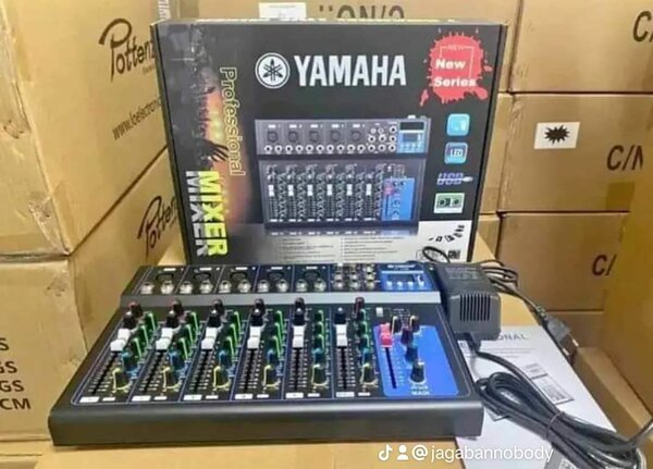 Table de mixage F-7 piste