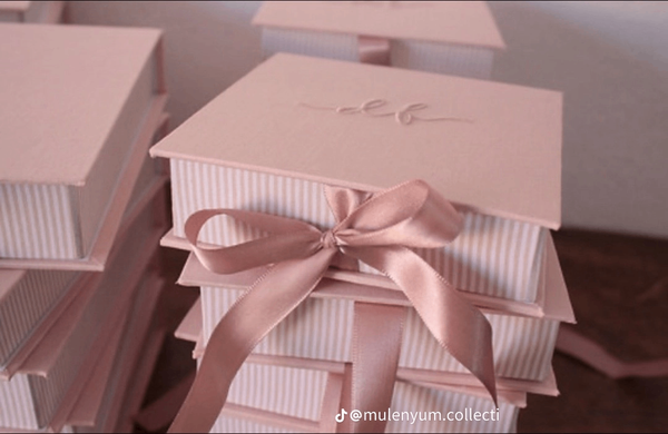 Boîtes Cadeau Élégantes