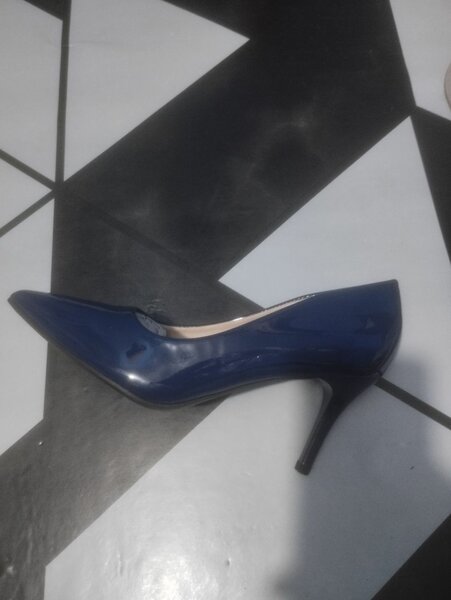 Chaussures à talons bleu élégant