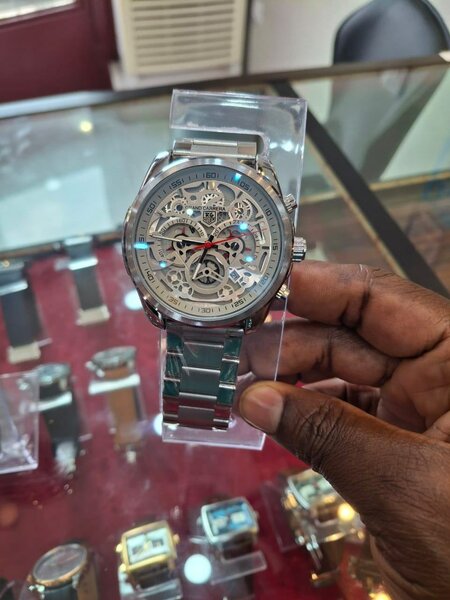 Montre Squelette en Acier Inoxydable