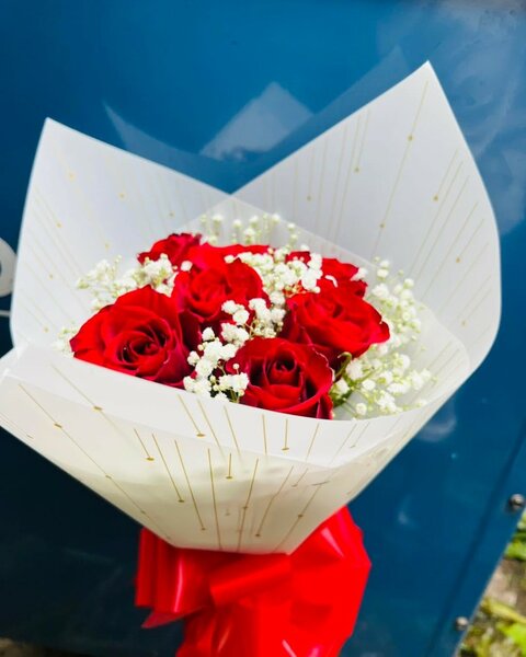 Bouquet de roses rouges élégantes