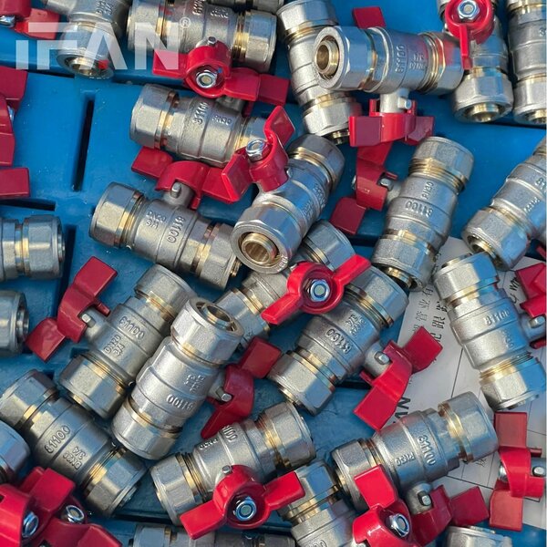 Vannes à bille en laiton pex