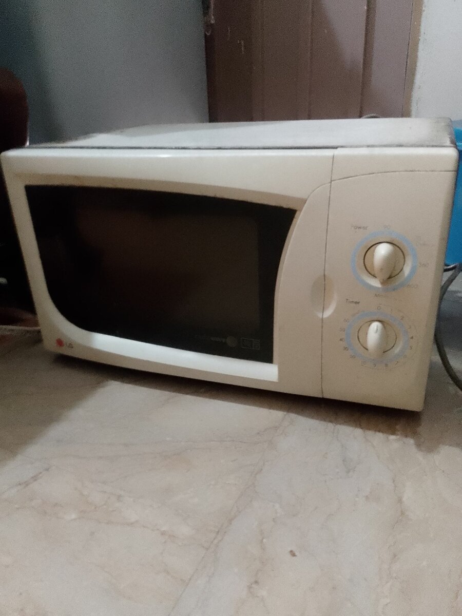 LG microwave