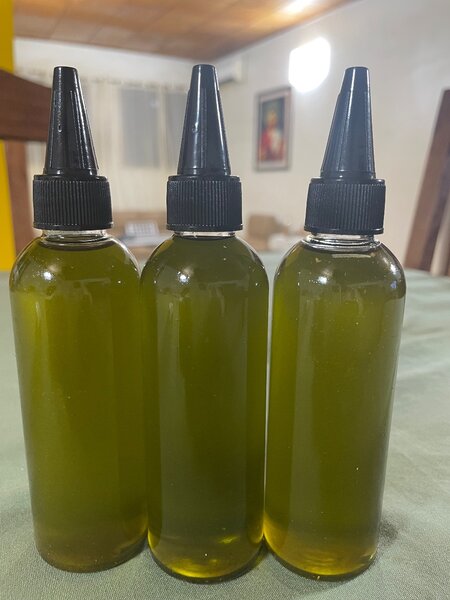 Huile capillaire naturelle