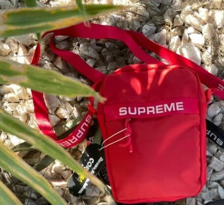 Stylish shoulder bag