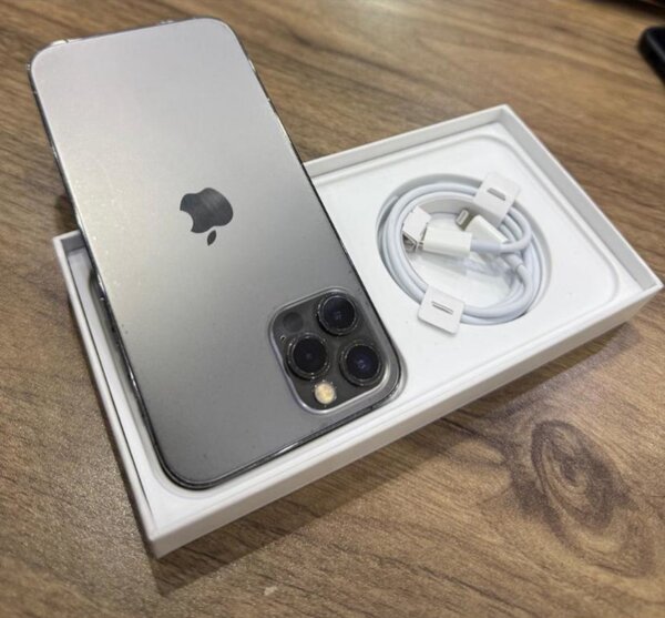 iPhone 12 Pro Max 128 gig