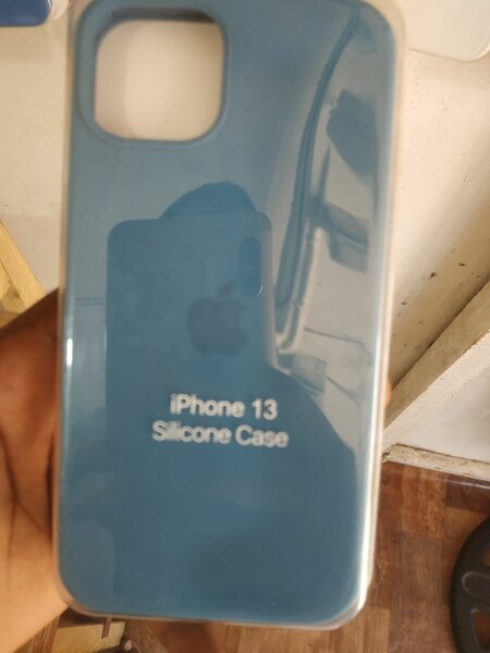 Coque iPhone 13 Silicone Bleu
