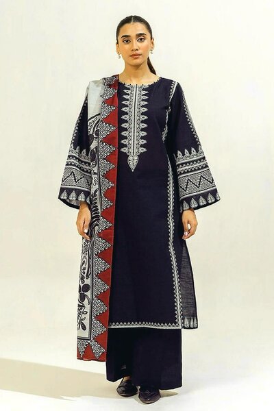 3 pcs women's unstitched Lawn suit
