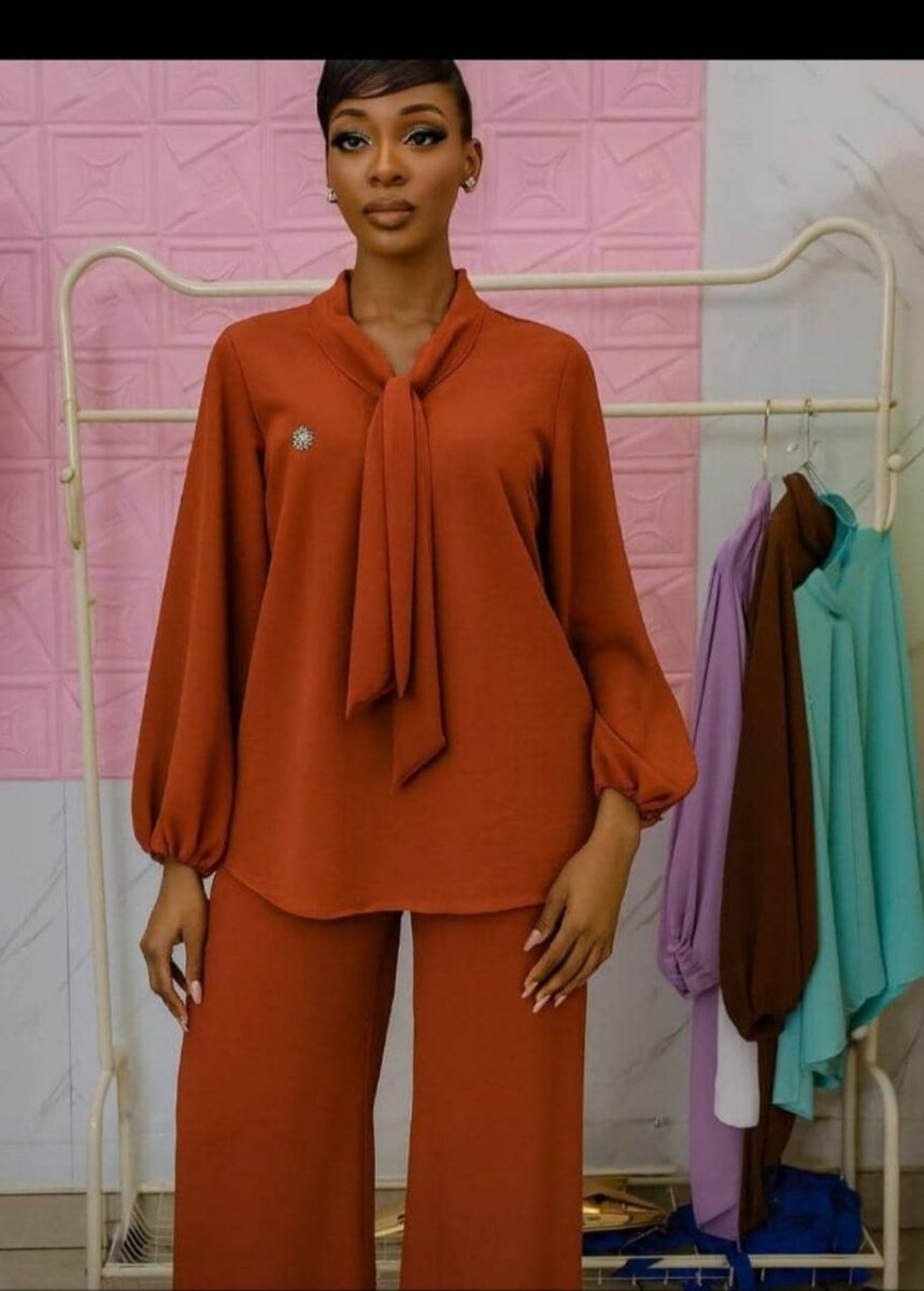 Ensemble pantalon élégant femme