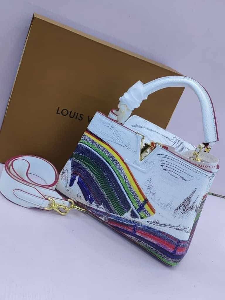 Sac a main et sac de l'école