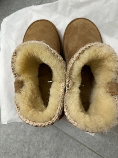 Женские угги