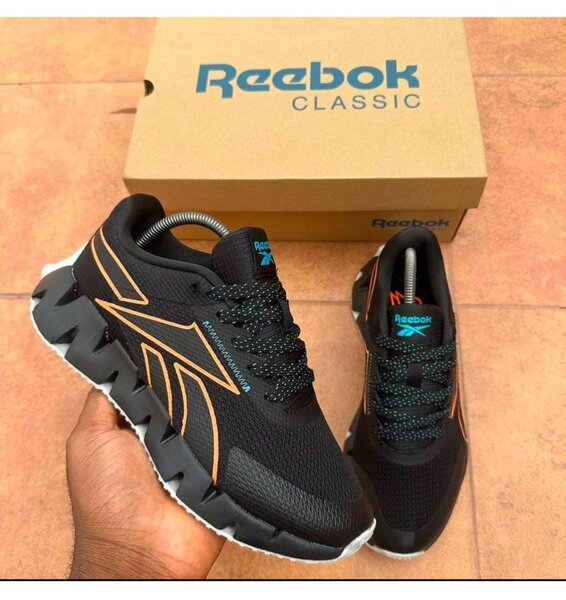 Chaussures de sport Reebok classiques