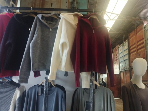 Кароткий кардиган