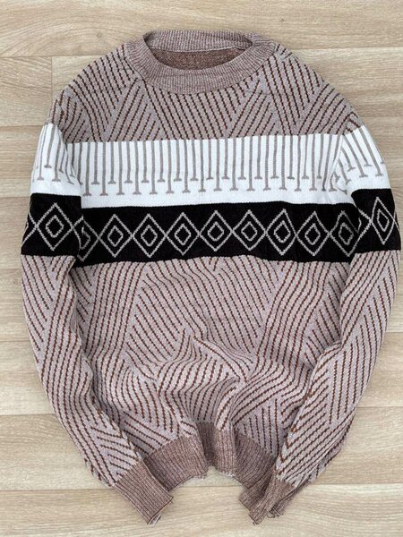 Pulls en laine à motifs géométriques