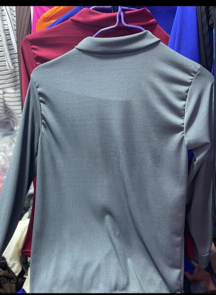 Hauts en tricot coloré tendance