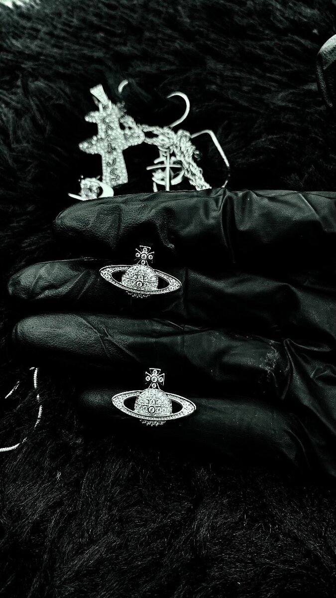 BOUCLE DORE VIVIENNE WESTWOOD