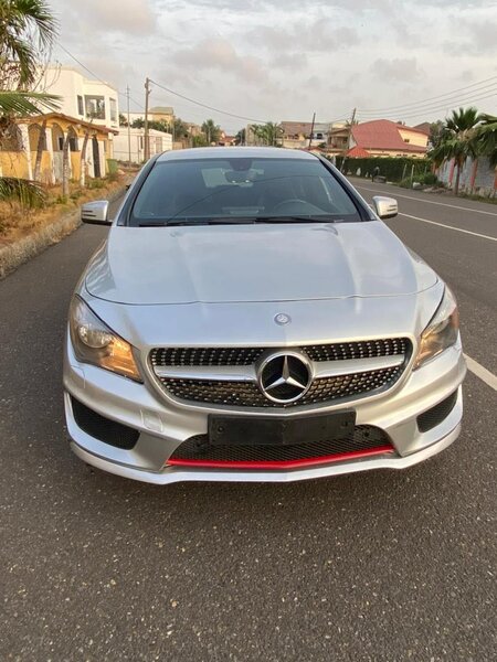 2014 CLA 250 Benz