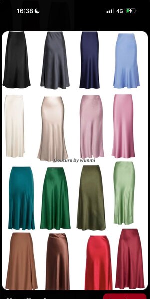 Jupe en satin élégante