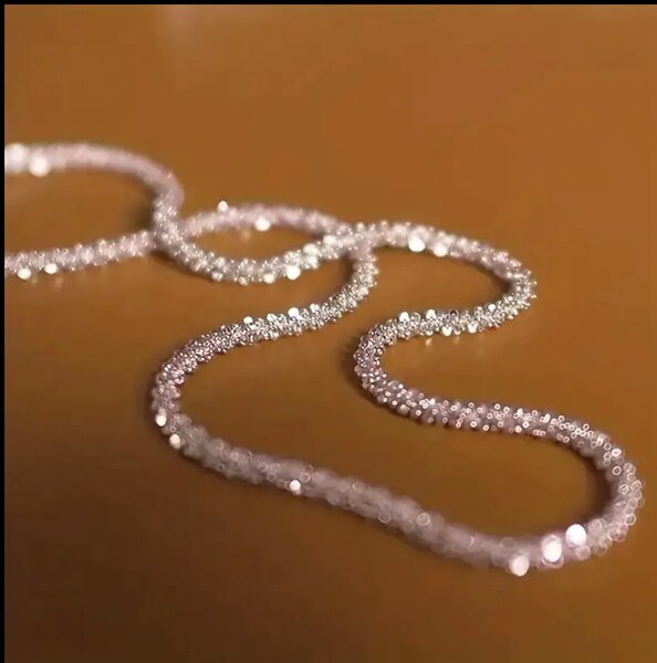 Elegant Sparkling Necklace