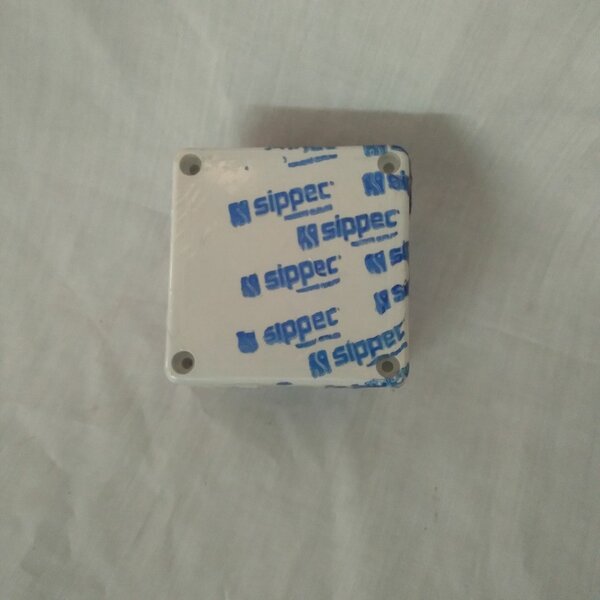 Boîte étanche sippec 80×80