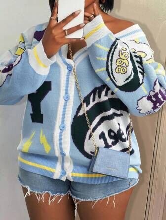 Cardigan bleu avec motifs originaux