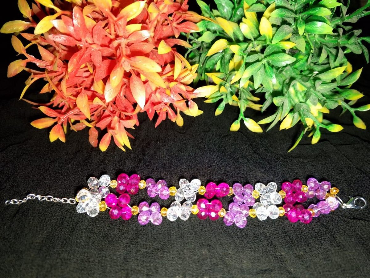 Beads beautiful bracelet