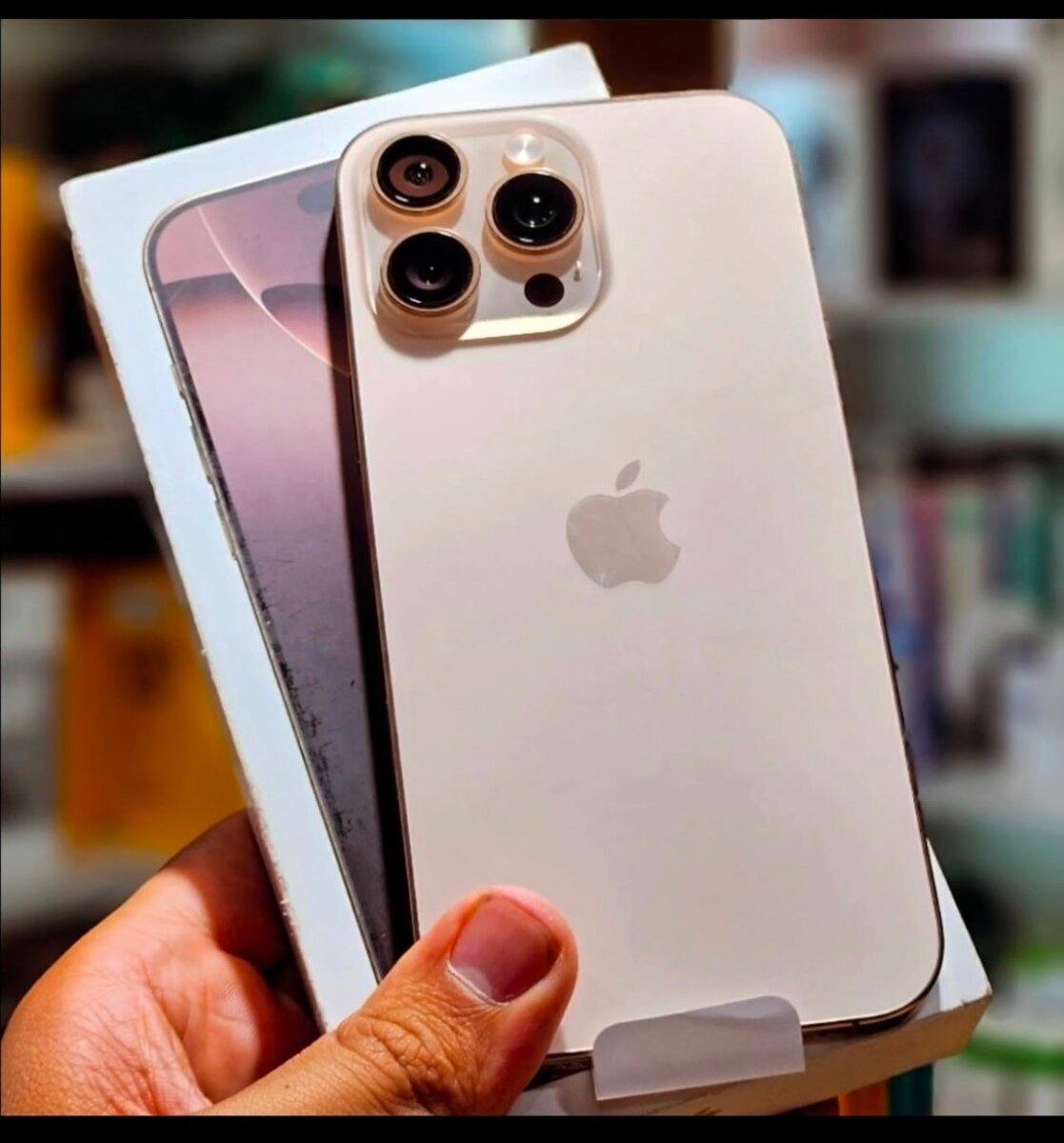 iPhone 16 pro max 256gig