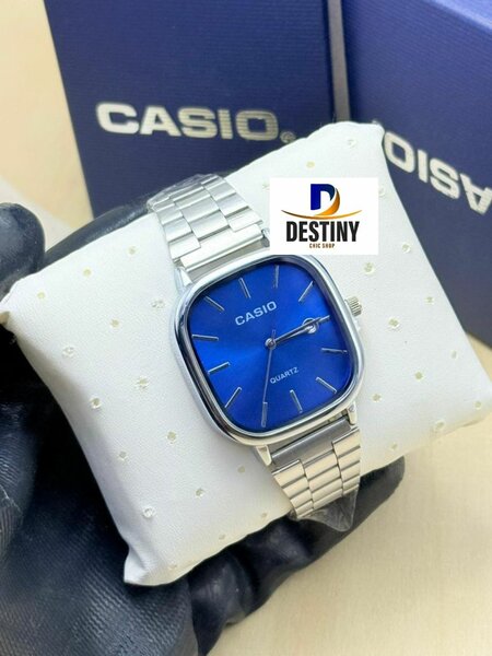 Montre Casio Bleu Classique