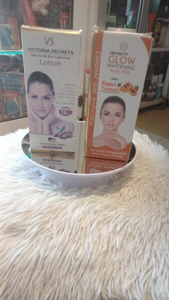 Infinity  glow turmeric and papaya body lotion