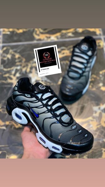 Basket nike TN authentique avec carton