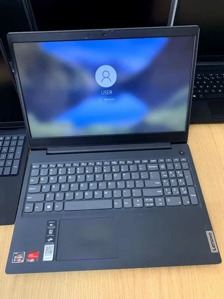 Lenovo ideapad 3