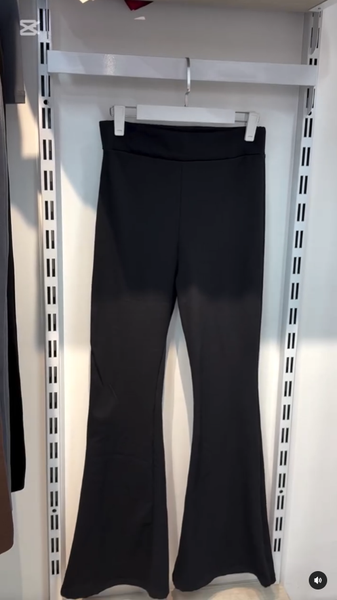 Базовые брюки клеш с начесом