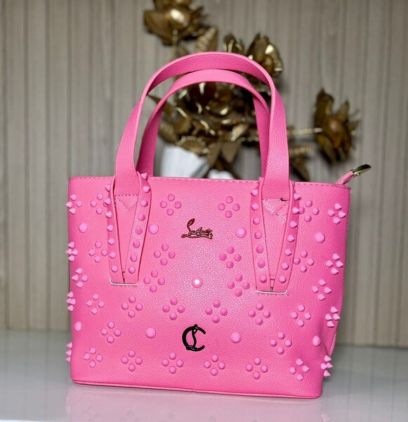 Sac à main rose élégant