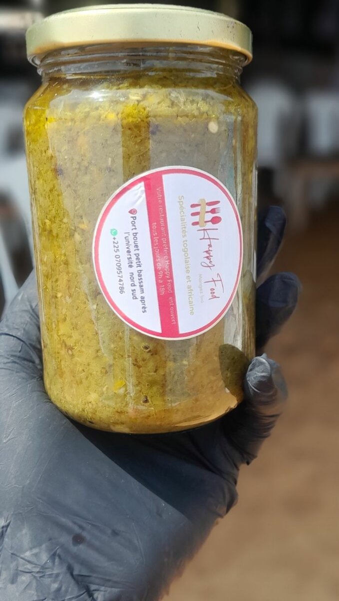 Pâte de piment épicée en pot