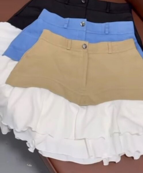 Девочка очень хорошая качество и новая