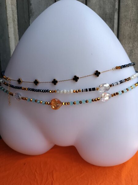 Perles au reins baya