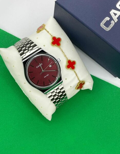 Elegant Casio Wristwatch