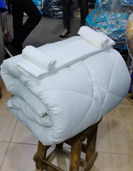 Four pieces extra double duvet