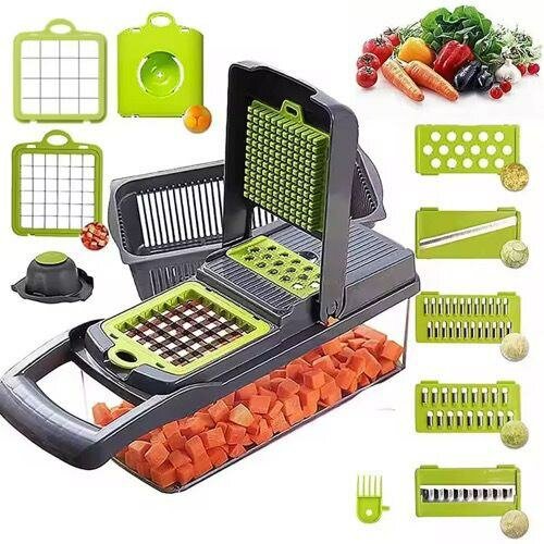 Grater with adjustable blades